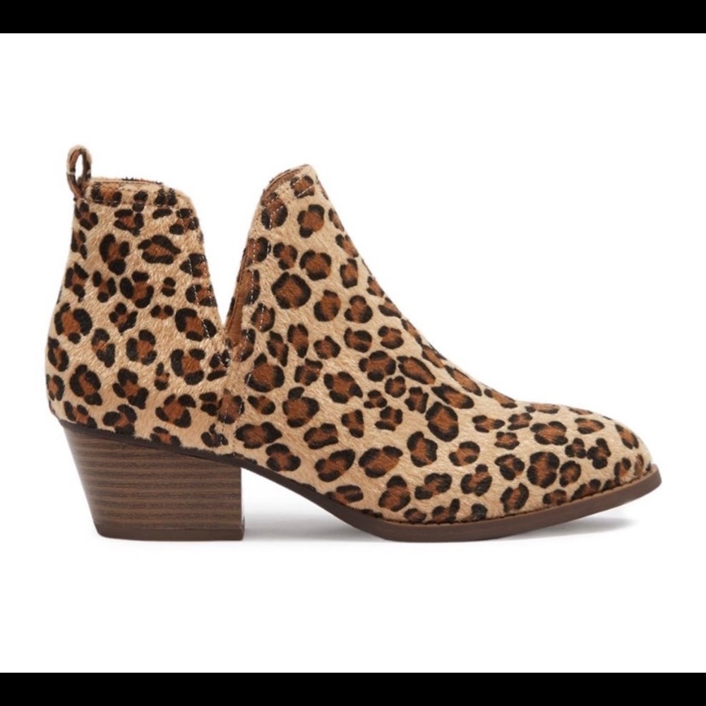 CL by Laundry bootie 7.5